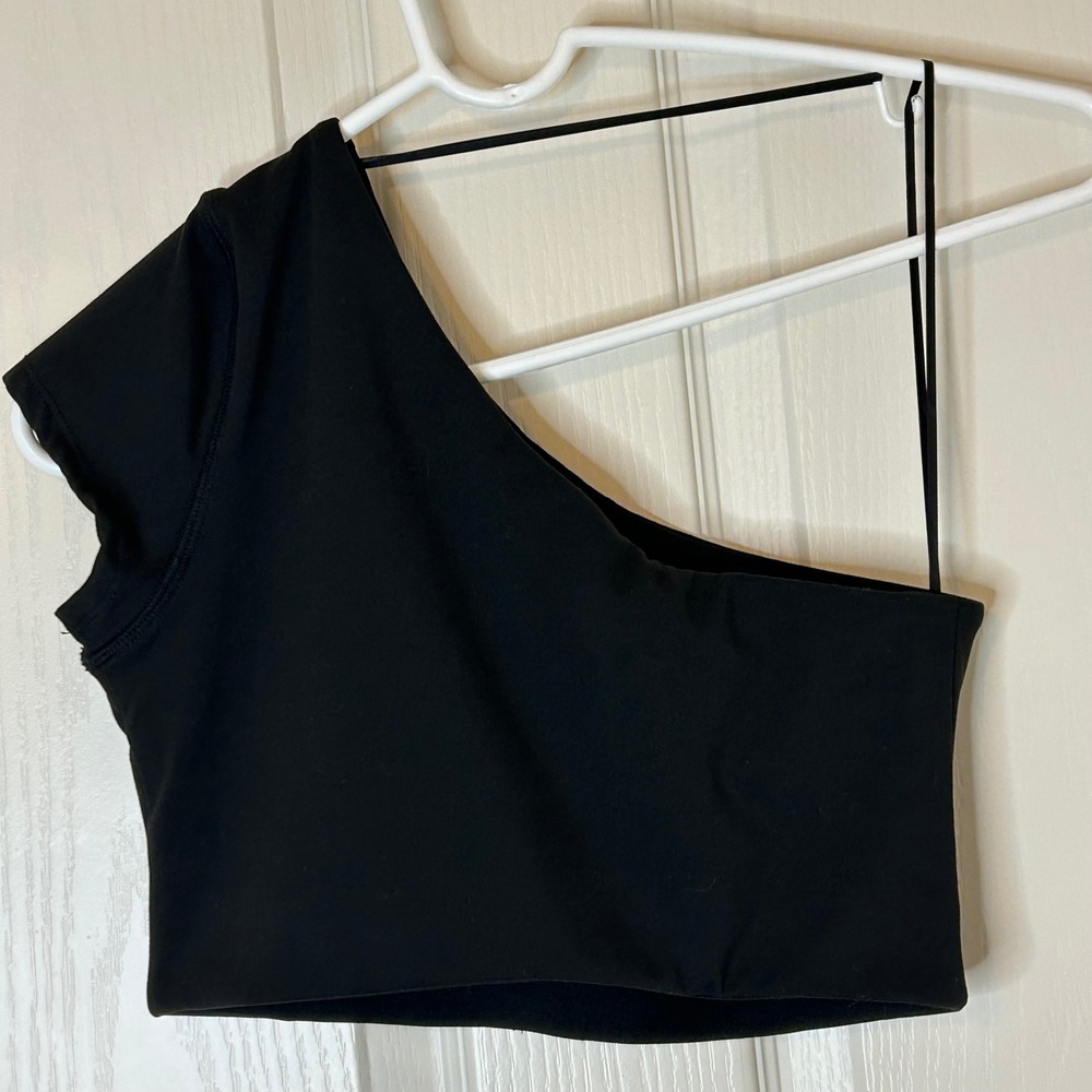 Sunday Skin Black One Shoulder Cropped Athletic Top Size S Goth